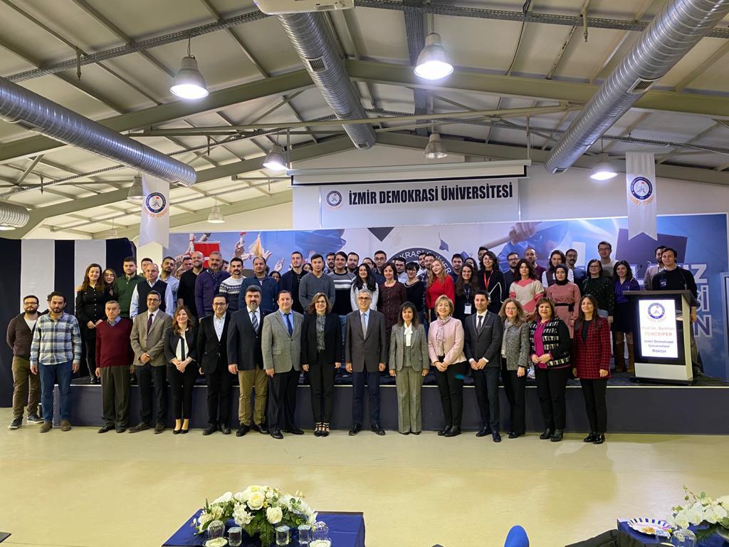 TRD-İzmir şubesi olarak 22 Şubat 2020 tarihinde Kas-İskelet Radyolojisi Sempozyumu İzmir Demokrasi Üniversitesinde gerçekleşecektir.
